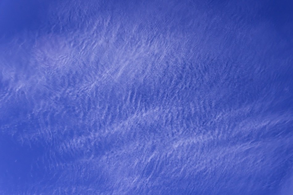 clouds white blue fluffy delicate