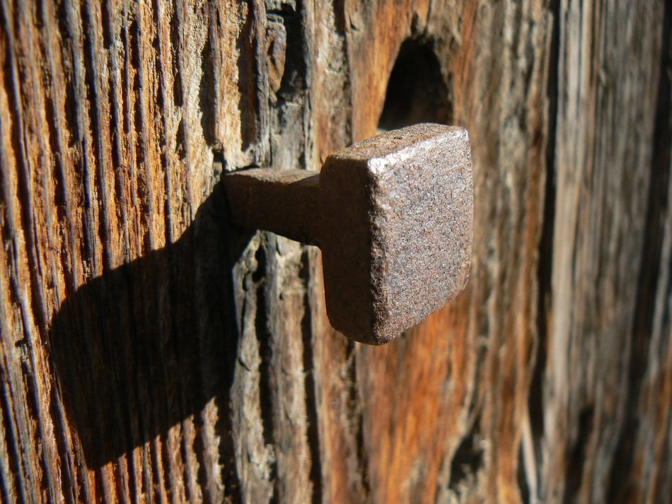 nail iron wood old texture oxide