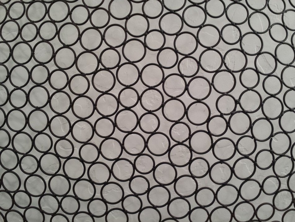 wire background circles art fence