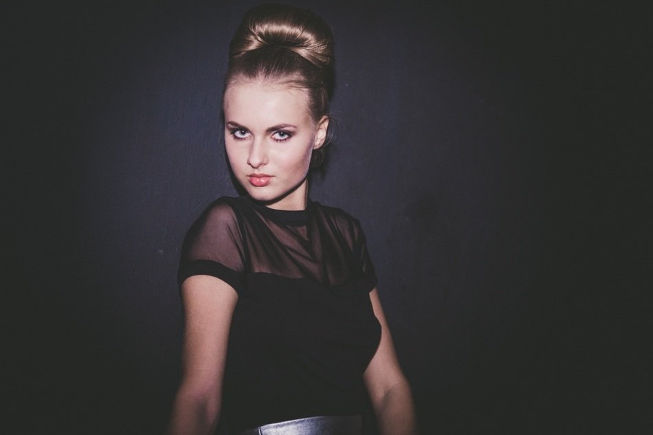 girl with a fashionable hairdo on the head
