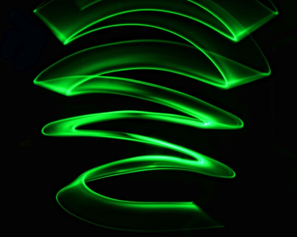 green light painting zig zag
