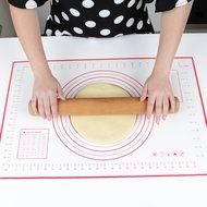 Daixers Silicone Baking Mats Large 23.62" x 15.74" ,Non Stick Non Skid Pastry-Mat with Measurements (Red) N3