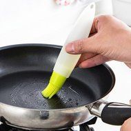 Silicone Baking Brushs Liquid Oil Pen Cake Butter Bread Pastry Brush Baking Tool Bbq Utensil Basting Brush Random... N7