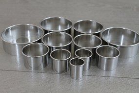 Sugar And Spice Kitchens Best 11 Piece Plain Round Cookie Cutter Set For Biscuits , Sandwiches, And Much More... N3
