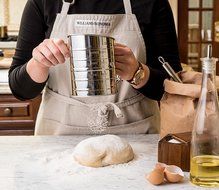 Bellemain Stainless Steel 3 Cup Flour Sifter N6