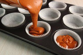 Mrs. Anderson's Baking Muffin Cups, Texas Size N3