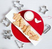 StarPack Christmas Cookie Cutters Set (18 Piece) &ndash; Favorite Holiday Shapes including Gingerbread Man, Star and... N2