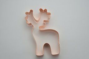 Simple Standing Reindeer Cookie Cutter N3