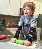 Rolling Pin - Form Meets Function with Professional Nonstick Kitchen Utensils. 2 Piece Set. Great Baking Supplies... N7