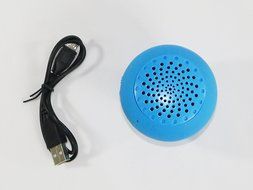 eBargain Accessories&reg; Universal Portable Wireless Bluetooth 3.0 Suction Cup Mount Speaker With Mic &amp; Built-In... N12