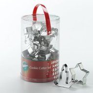 23080207 Wilton Cookie Cutter Set 25 Piece