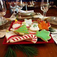 Winter Christmas Cookie Cutter Set - 11 Piece - Snowflake, Sweater, Snowman, Gingerbread Boy, Snow Tree, Angel... N9