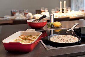 Le Creuset Stoneware Multi Bowl, Large, Flame N3