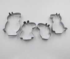 Yunko 4pcs Peppa Pig Family Stainless Steel Cookie Fondant Cutter Cake Decorating Tools