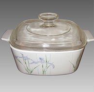 Corning Ware &quot;Shadow Iris&quot; (A-1.5-B) Casserole Baking Dish with Lid (1.5 qt)