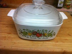 Corningware Spice of Life 1 1/2 Quart Casserole Dish