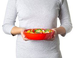 Sistema 1118 Microwave Cookware Round Dish/Plate, Red N5
