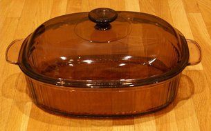 Corning Vision Visions 4 L (4 Qt.) Amber Covered Oval Roaster Casserole with Lid N2