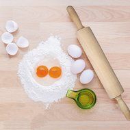 Rolling Pin - Classic Wood - Ideal for Baking Needs - Professional Dough Roller - Used by Bakers &amp; Cooks for Pasta... N4