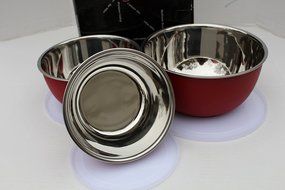 Stainless Steel 6-Piece Mixing Storing and Serving Bowl Set with Lids N5