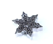 OUMOSI Christmas 5-Piece Snowflake Comfort Grip Cookie Cutter