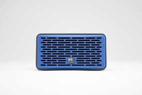 MBQUART QUBTwo Dual Driver Wireless Bluetooth Speaker (Red) N30