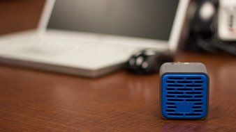 MBQUART QUBTwo Dual Driver Wireless Bluetooth Speaker (Red) N56
