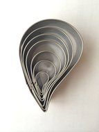 Yunko 7pcs Set Paisley Pattern Stainless Steel Cookie Cutter Cake Mold Tool Kitchen Tool Sugar Paste Baking Mould...