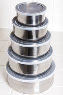 10 Pcs Stainless Steel Mixing Bowls or Food Storage Containers Set with Lids N2