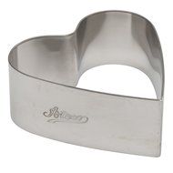 Ateco 4900 Stainless Steel Heart Shaped Form