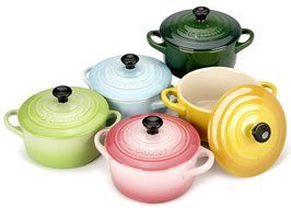 Le Creuset Stoneware Petite Casserole, Kiwi N5