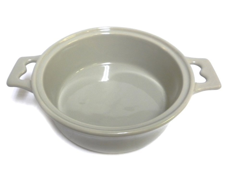 7" Round Stoneware Brie Baker with Wood Spreader (White) N5