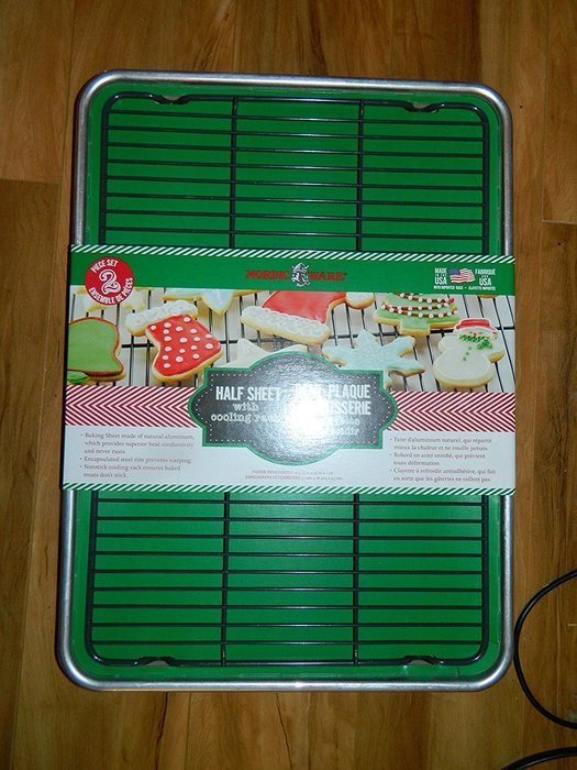 Nordic ware natural aluminum half sheet baking sheetwith cooling rack