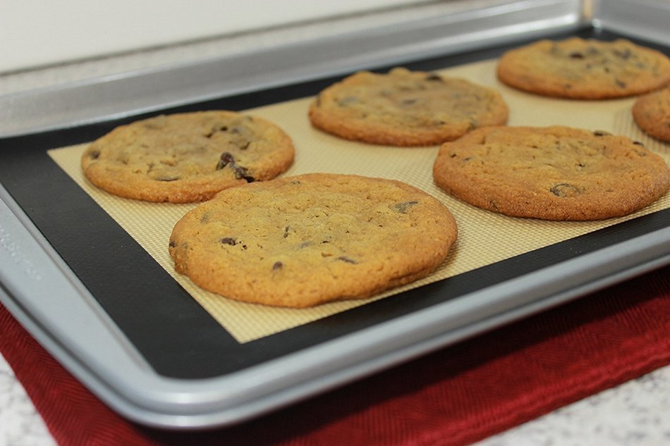 Premium Silicone Baking Mats (3 Pack) with different Mats for Half, Quarter & Small Oven Sheet sizes. Reduce Calories... N2