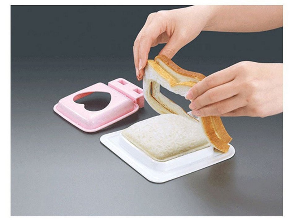 Heart Shaped Sandwich Maker Bread Mould Cutter (1, Pink&White) N6