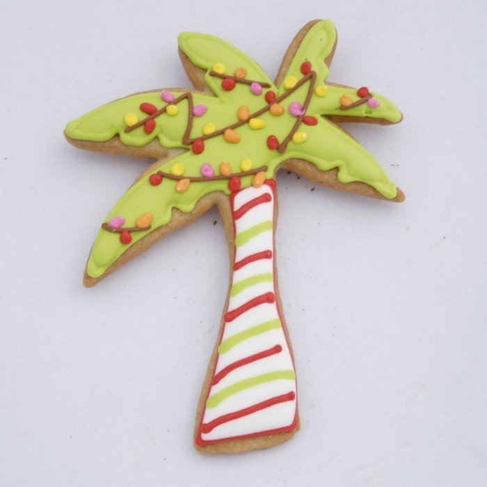 Beach Themed Cookie Cutter Set - 3 Piece - Flip Flop, Sunglasses, and Palm Tree &ndash; Ann Clark &ndash; US Tin Plated Steel N4