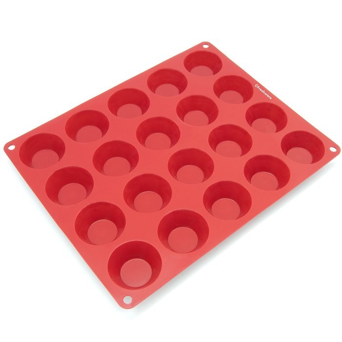 Freshware SM-103RD 15-Cavity Petite Silicone Mold for Homemade Tart, Quiche, Pastry, Cake, Pie, Pudding, Jello... N5