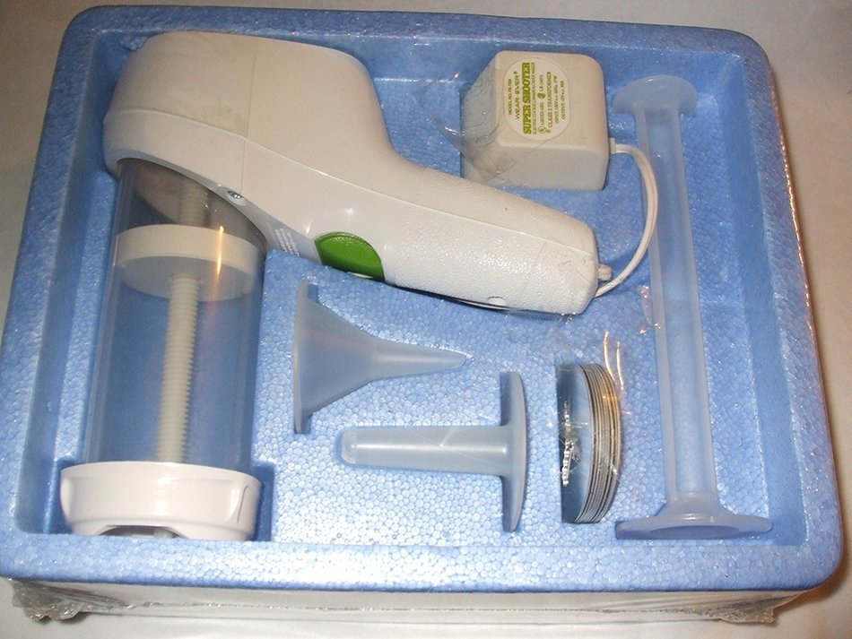 Wear-Ever Super Shooter Electric Cookie, Canape & Candy Maker Wearever N4