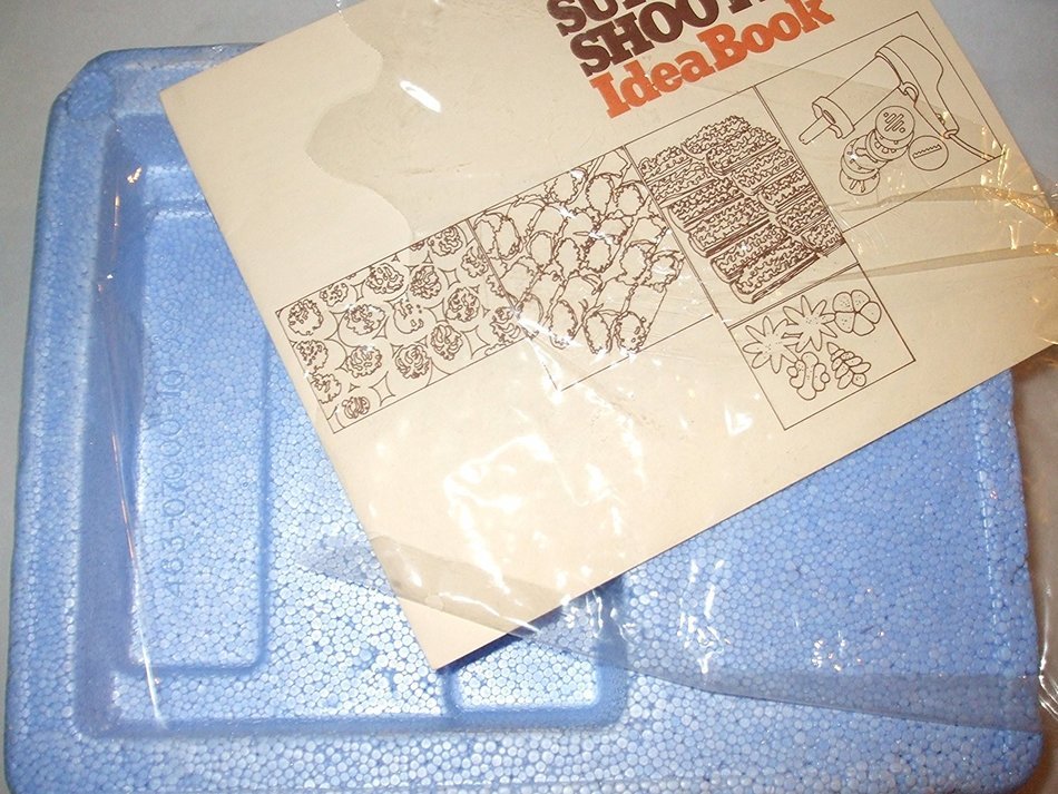 Wear-Ever Super Shooter Electric Cookie, Canape & Candy Maker Wearever N6