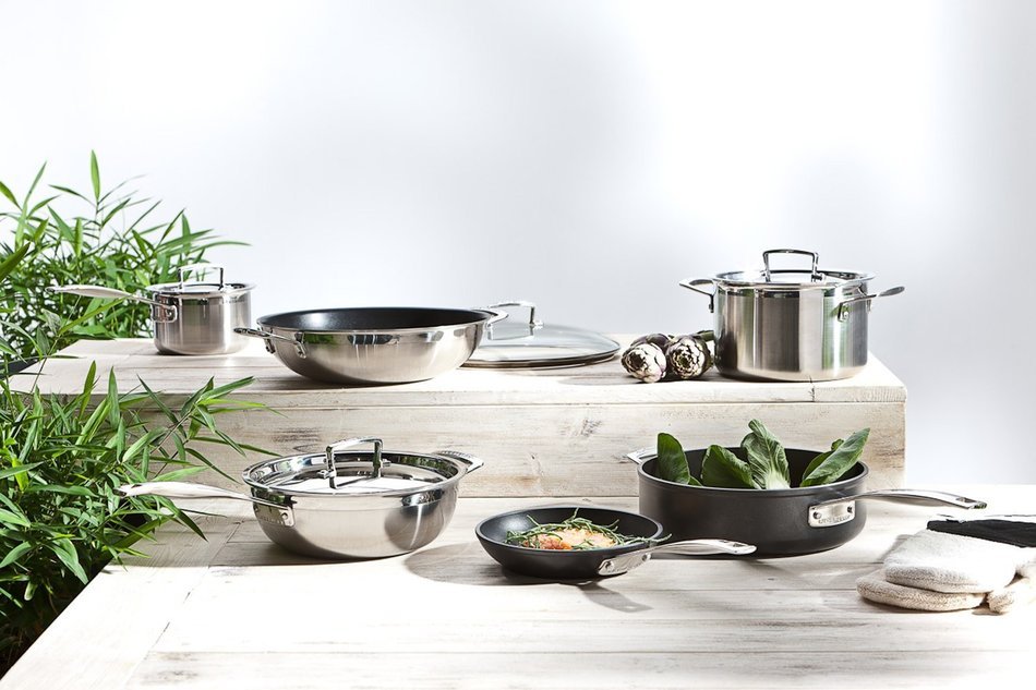 Le Creuset Tri-Ply Stainless Steel 6-1/4-Quart Covered Casserole/Stockpot N3