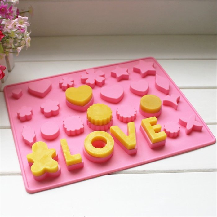 Yunko Bakeware LOVE Heart Star Silicone Muffin Tray Candy Cupcake Jelly Mold Baking Pan 26 Cells N3