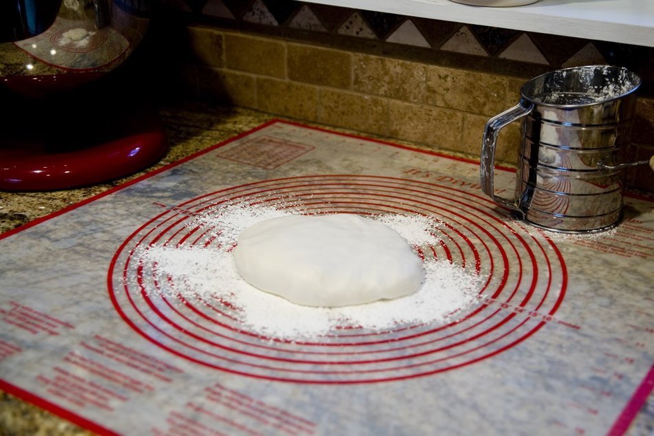 Ambrosial Silicone, Non-slip, 24x24 Inch Extra Large Mat, for Pastry, Dough, Pie Crust, with Measurements, Marshmallow... N6
