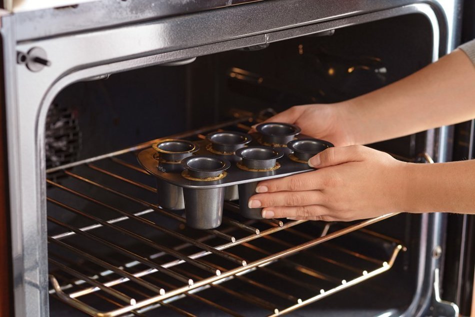 Wilton 2105-5746 Sweet Shooters Cookie Shot Glass Pan Set N4