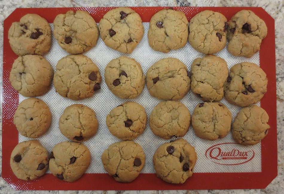 Qualdux QD-BP11 Non-Stick Silicone Baking Mat Size 11 1/32" x 16 17/32" (28x42cm) N6