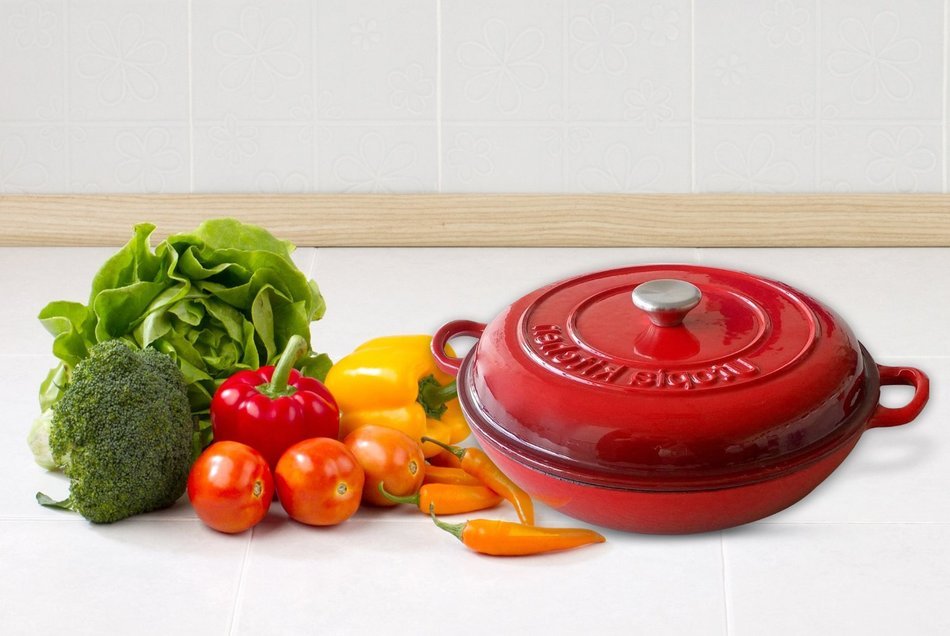 Enameled Cast Iron Covered Casserole-Caribbean (3 Quarts), Red - Utopia Kitchen N5