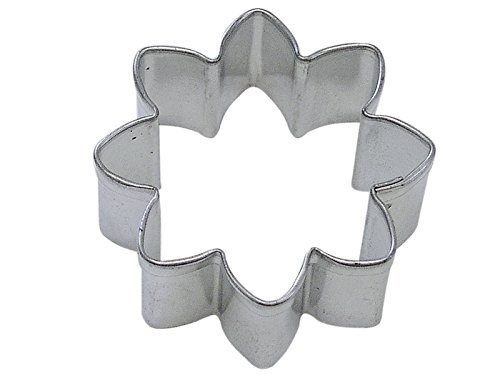 R&M Daisy 2.25 "Cookie Cutter in Durable, Economical, Tinplated Steel