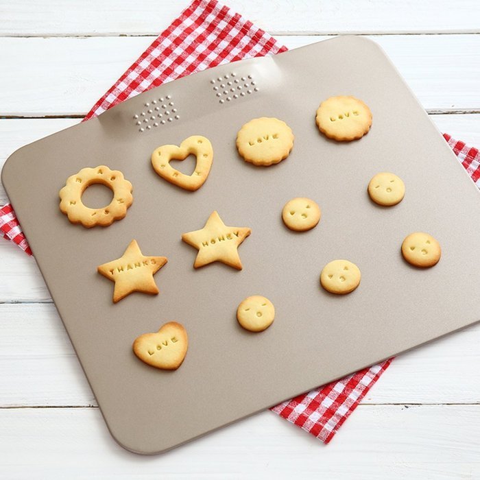 MyLifeUNIT Nonstick Carbon Steel Baking Cookie Sheet 12.8" x 11.4" N4