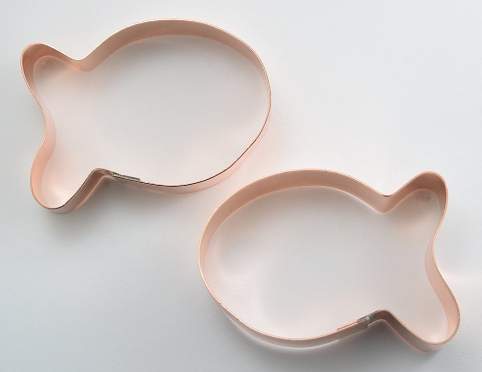 School of 2 Small Goldfish Cookie Cutter