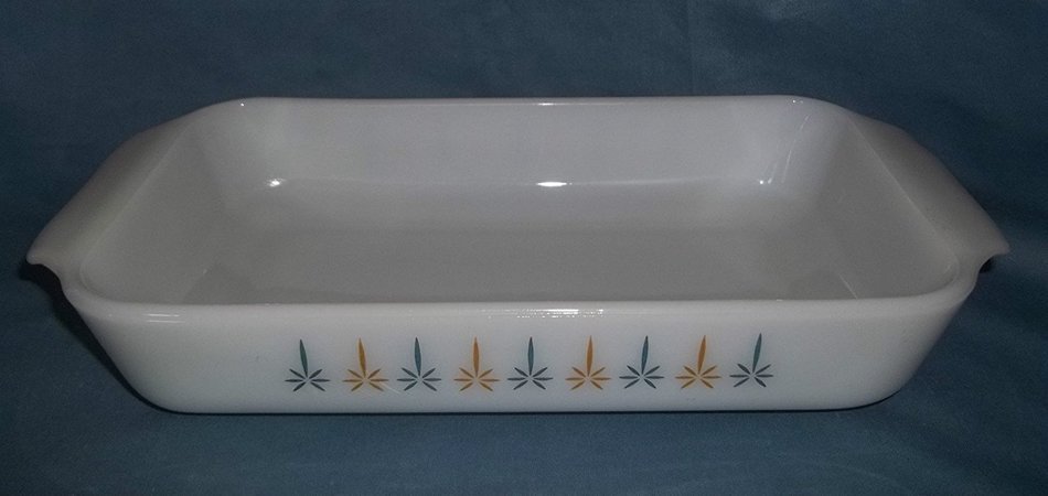 Vintage Anchor Hocking-Fire King (No. 432) "Candle Glow" Casserole Brownie Baking Dish (1.5 quart)