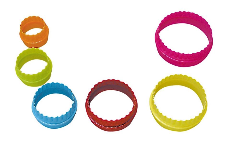 R & M Industries Cookie & Biscuit Round Cutter Set (Set of 6), Multicolor